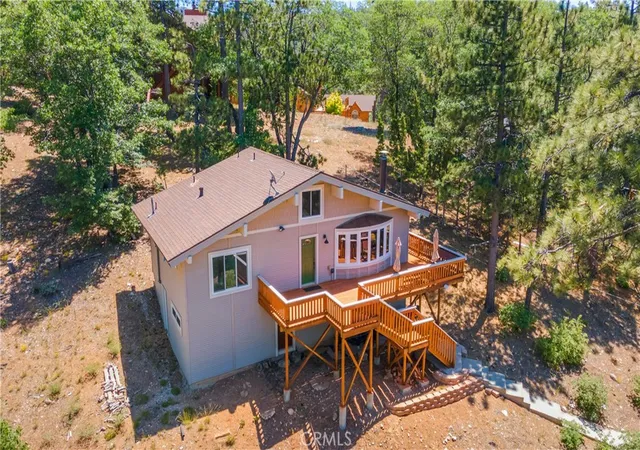 3rd image of 39576 Oak Glen Rd, Fawnskin, CA 92333 | MLS# IG26085930