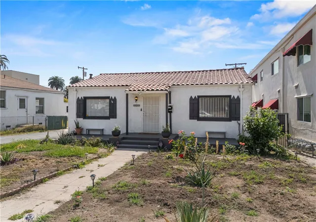 image of 1534 E Broadway, Glendale, CA 91205 | MLS# SR26095514