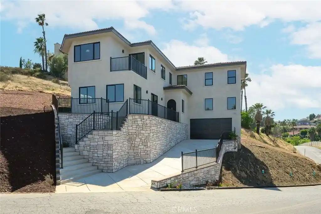 Photo 1 of Single family home for sale at 16515 Cyn Ridge, Riverside, CA 92503 | MLS# IV26090312 | Listing updated on 2026-10-19