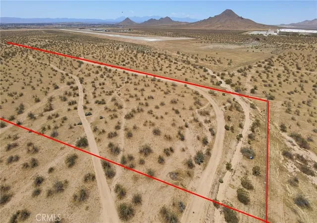 1st image of 0 Goshen, Apple Valley, CA 92307 | MLS# HD26095599