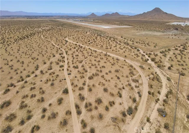 6th image of 0 Goshen, Apple Valley, CA 92307 | MLS# HD26095599