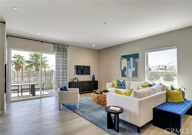 2nd image of 706 Obsidian Loop E, Palm Springs, CA 92264 | MLS# 219147286DA