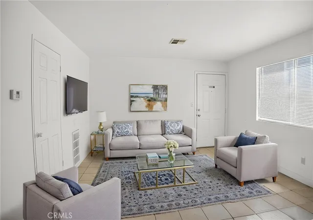 5th image of 1300 Flower, Bakersfield, CA 93305 | MLS# SR26095280