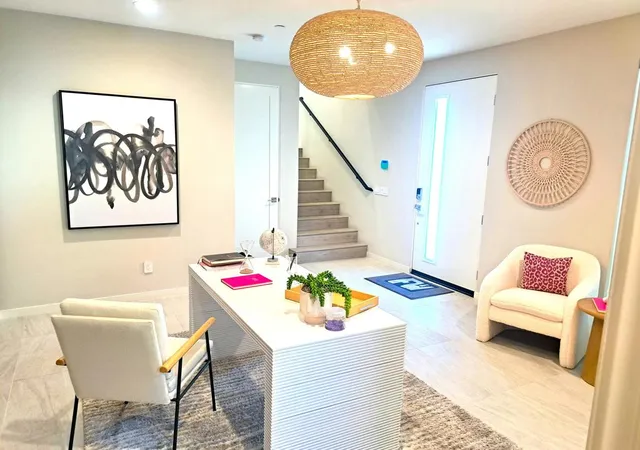 3rd image of 730 Obsidian Loop E, Palm Springs, CA 92264 | MLS# 219147291DA
