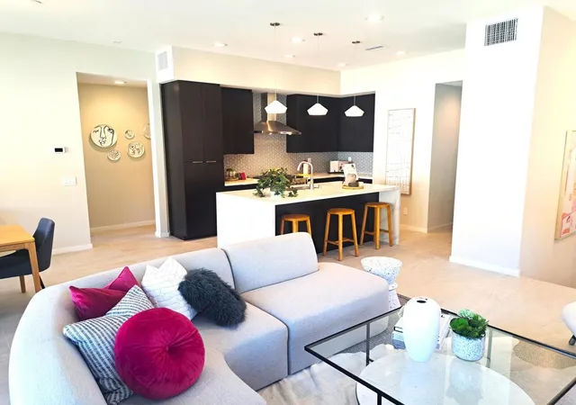 5th image of 730 Obsidian Loop E, Palm Springs, CA 92264 | MLS# 219147291DA