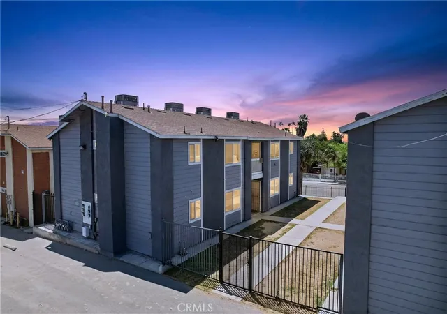 2nd image of 1304 Flower, Bakersfield, CA 93305 | MLS# SR26095654