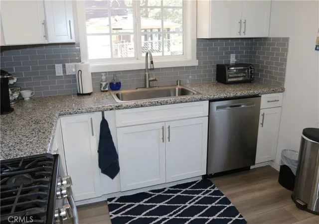 Photo 4 of Single family home for sale at 509 Moreno, Sugarloaf, CA 92386 | MLS# TR26095677 | Listing updated on 2026-07-04