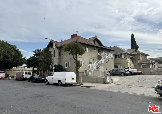 2nd image of 2300 W 12th St, Los Angeles, CA 90006 | MLS# 26681233