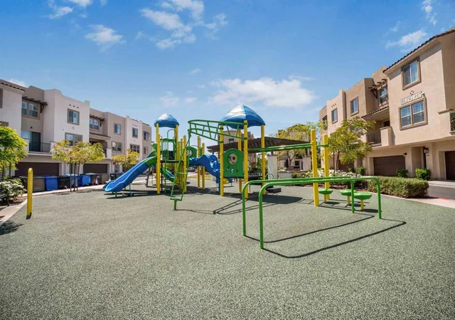 41st image of 340 Millstream Ct, Santee, CA 92071 | MLS# NDP2604260