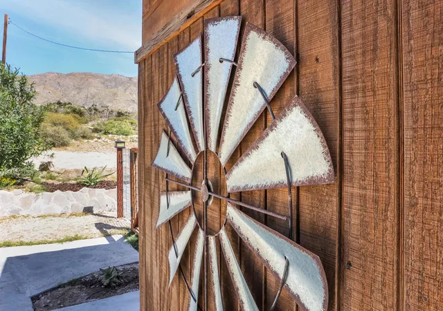 3rd image of 9223 N Star Trl, Morongo Valley, CA 92256 | MLS# 219147301DA