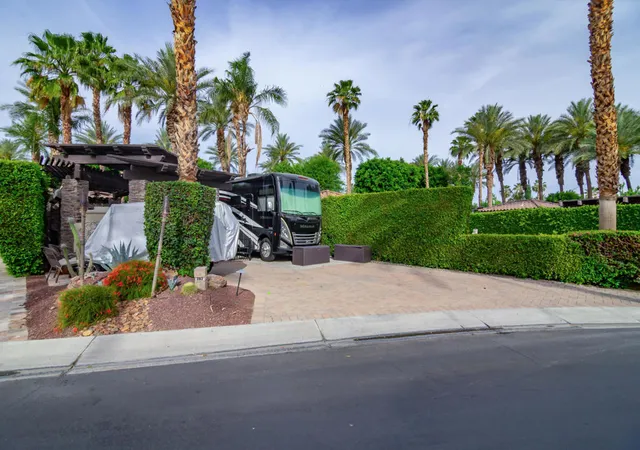 4th image of 80501 Avenue 48 #282, Indio, CA 92201 | MLS# 219147308DA