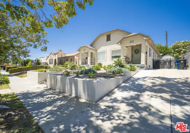 Photo 1 of Multi family home for sale at 1011 S Plymouth Blvd, Los Angeles, CA 90019 | MLS# 26828853 | Listing updated on 2026-06-26
