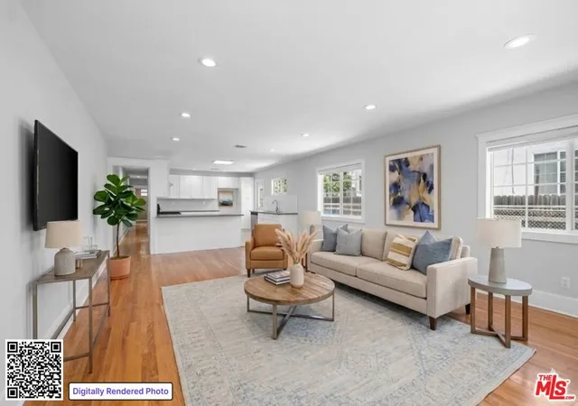 Listing Photo 5 - Condo for sale in building located at 1011 S Plymouth Blvd, Los Angeles, CA 90019
