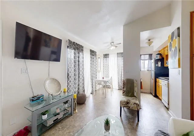 Homes for sale in Long Beach, CA | 1168 E 10Th, Long Beach, CA 90813