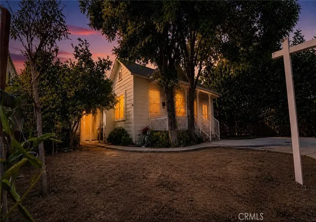 2nd image of 129 N Hagar, San Fernando, CA 91340 | MLS# SR26094887