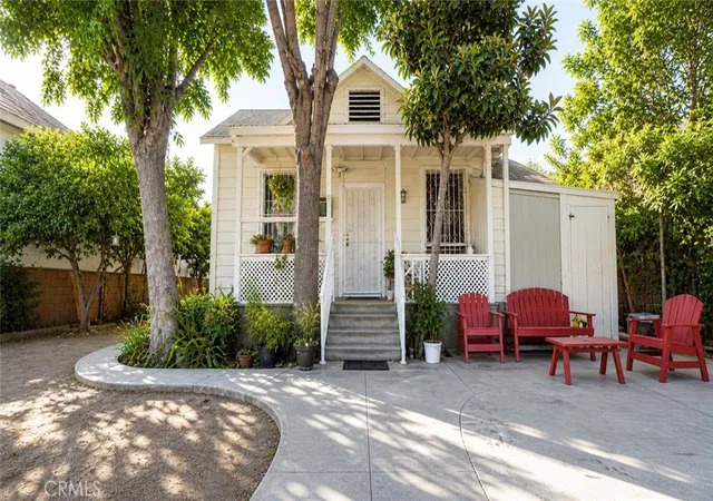 4th image of 129 N Hagar, San Fernando, CA 91340 | MLS# SR26094887