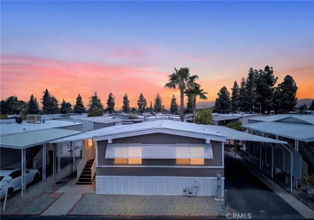 Homes for sale in Hemet, CA | 725 W Thornton Ave #139, Hemet, CA 92543 | MLS# IV26095781