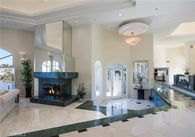 Photo 4 of Single family home for sale at 702 Via La Cuesta, Palos Verdes Estates, CA 90274 | MLS# PV26095826 | Listing updated on 2026-06-10