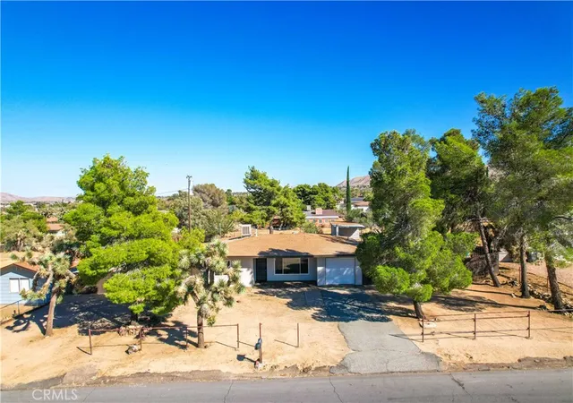 Homes for sale in Yucca Valley, CA | 7453 Condalia Ave, Yucca Valley, CA 92284 | MLS# IG26093354