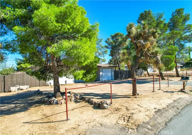 Homes for sale in Yucca Valley, CA | 7453 Condalia Ave, Yucca Valley, CA 92284 | MLS# IG26093354