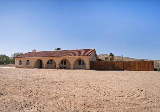 Photo 2 of Single family home for sale at 60718 Belfair Dr, Joshua Tree, CA 92252 | MLS# IG26090935 | Listing updated on 2026-09-15