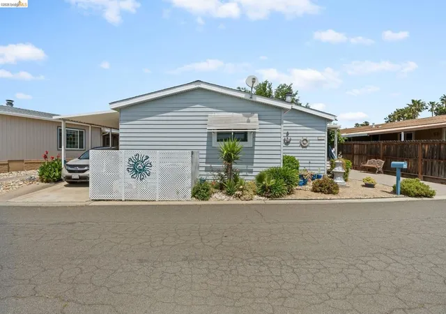 1st image of 191 Oxbow Marina Dr, Isleton, CA 95641 | MLS# 41133387