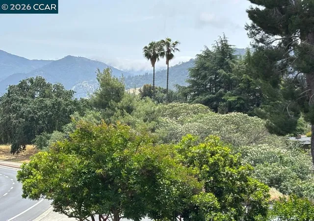 Photo 2 of Condo for sale at 5460 Concord Blvd #B7, Concord, CA 94521 | MLS# 41133386 | Listing updated on 2026-10-05