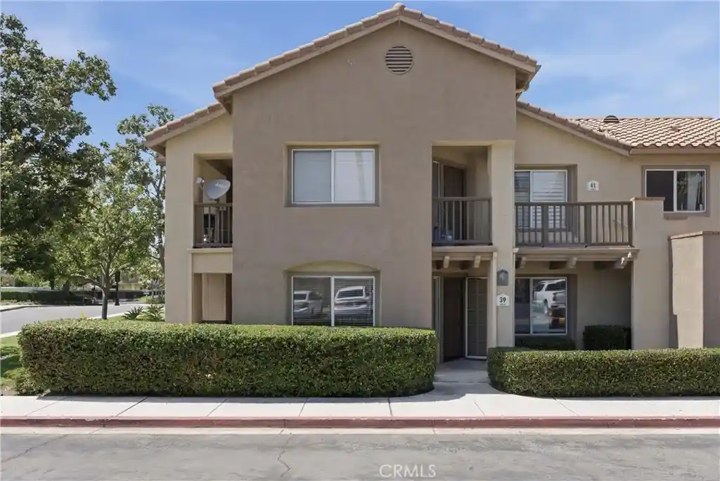Photo 1 of Condo for sale at 39 Pomelo, Rancho Santa Margarita, CA 92688 | MLS# OC26095922 | Listing updated on 2026-10-31