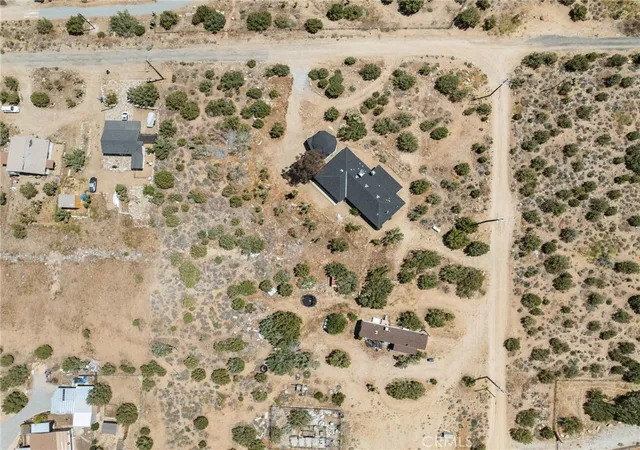 49th image of 9975 Desert View Rd, Pinon Hills, CA 92372 | MLS# HD26095932