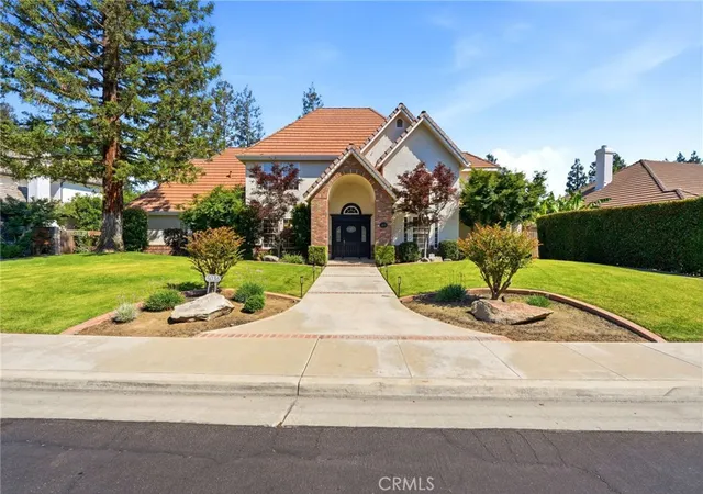 2nd image of 5036 Lakewood, Visalia, CA 93291 | MLS# SC26096037