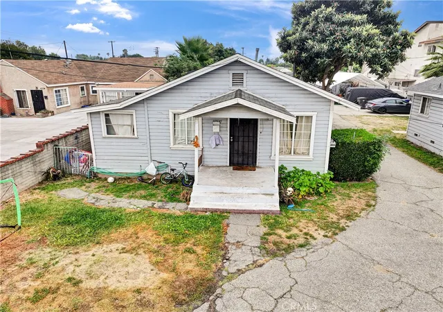 Homes for sale in El Monte, CA | 11224 Lower Azusa, El Monte, CA 91731 | MLS# AR26094357
