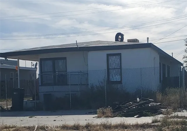 Photo 4 of House for sale at 13201 Davenport, Edwards, CA 93523 | MLS# SR26096068 | Listing updated on 2026-05-07