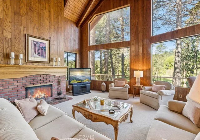 Homes for sale in Lake Arrowhead, CA | 524 Golf Course Rd, Lake Arrowhead, CA 92352 | MLS# IG26096125