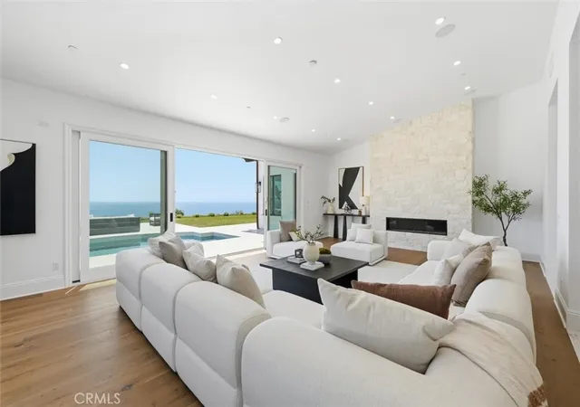 4th image of 32042 Isthmus View, Rancho Palos Verdes, CA 90275 | MLS# PV26091806