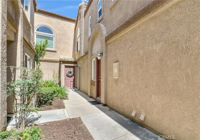 Photo 3 of Sale Pending at 14711 Moon Crst Ln #F, Chino Hills, CA 91709 | MLS# WS26093864 | Listing updated on 2026-08-04