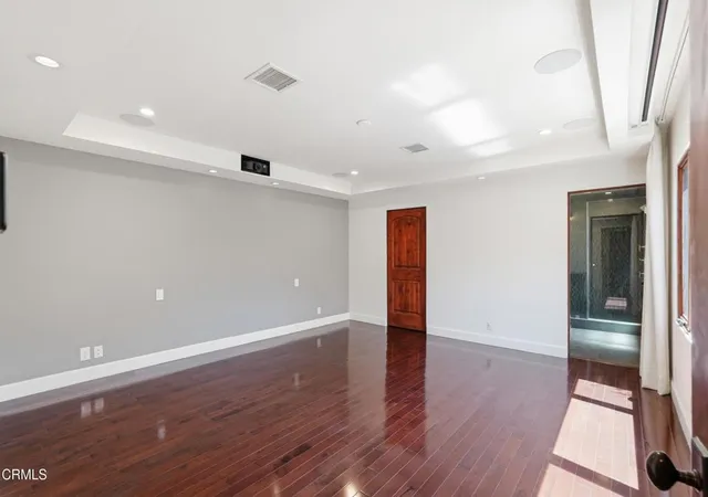 5th image of 2303 Hillhurst Ave, Los Angeles, CA 90027 | MLS# P1-26967