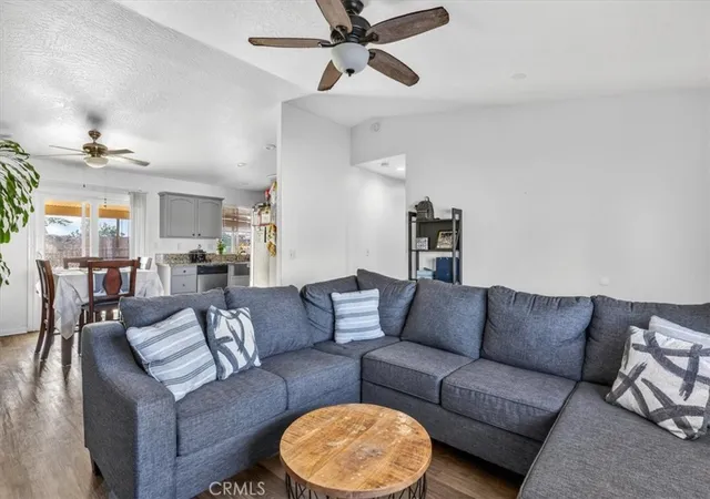3rd image of 13146 Mohawk, Apple Valley, CA 92308 | MLS# HD26095313