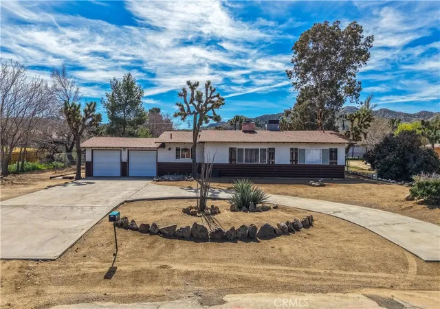 Homes for sale in Yucca Valley, CA | 56857 Anaconda Dr, Yucca Valley, CA 92284 | MLS# JT26095276