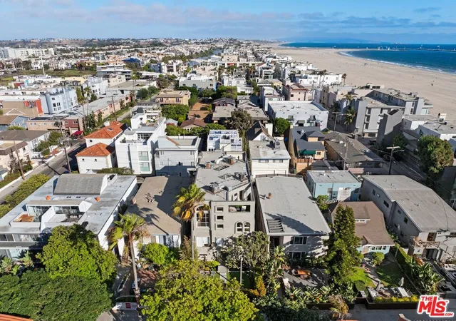 2nd image of 24 Eastwind St, Marina Del Rey, CA 90292