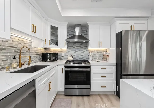 4th image of 14014 Milbank #5, Sherman Oaks, CA 91423 | MLS# SR26096354