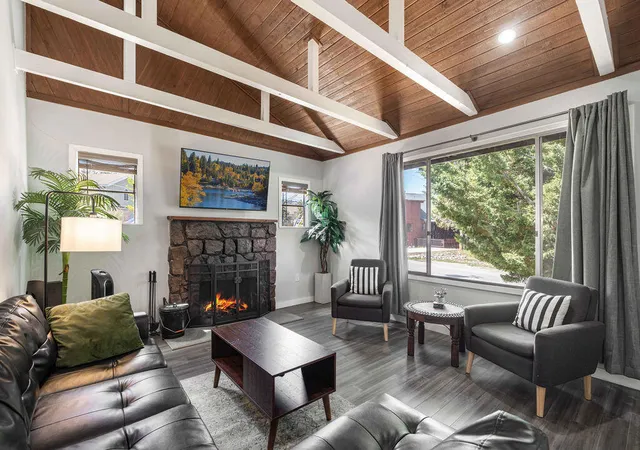 Photo 1 of Single family home for sale at 643 Villa Grv Ave, Big Bear Lake, CA 92315 | MLS# 219147350PS | Listing updated on 2026-10-02