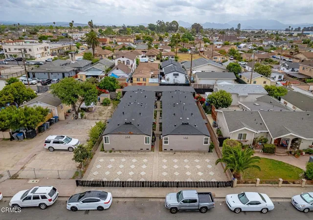 1st image of 136 N Garfield Ave, Oxnard, CA 93030 | MLS# V1-36187