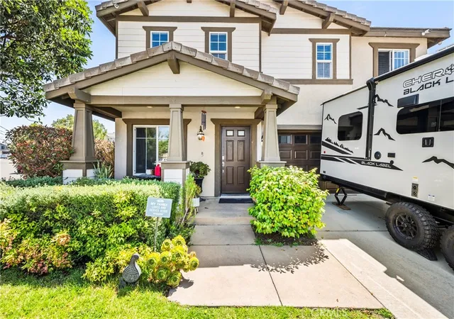 2nd image of 7925 Hemingway Ct, Fontana, CA 92336 | MLS# IV26096496