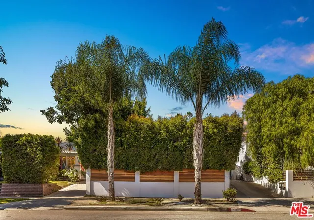 2nd image of 7719 Norton Ave, Los Angeles, CA 90046 | MLS# 26829209