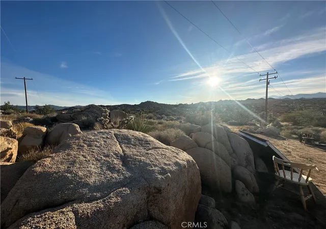 Homes for sale in Yucca Valley, CA | 57672 Shepard, Yucca Valley, CA 92284 | MLS# JT26096356