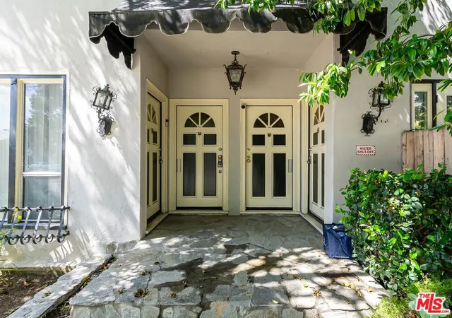 11th image of 807 N June St, Los Angeles, CA 90038 | MLS# 26829071
