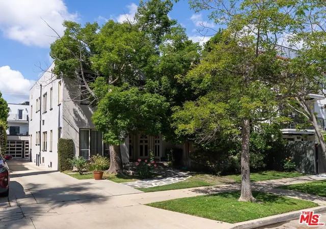 1st image of 807 N June St, Los Angeles, CA 90038 | MLS# 26829071