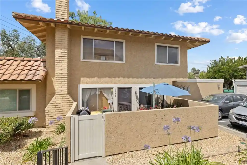 Condo for sale at 1751 Aleppo Ct, Thousand Oaks, CA 91362 | MLS# SW26096467