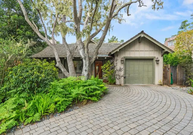 Homes for sale in Carmel, CA | San Carlos, 2sw Of 12th, Carmel, CA 93923 | MLS# ML82045754