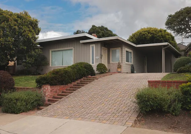 Homes for sale in Monterey, CA | 206 Edinburgh Ave, Monterey, CA 93940 | MLS# ML82043885